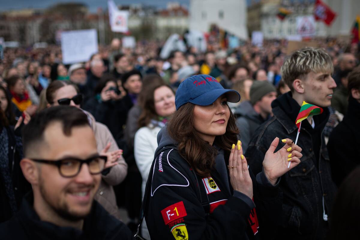 Vilniaus Katedros aikštėje surengta protesto akcija „Šalin rankas nuo laisvo žodžio“