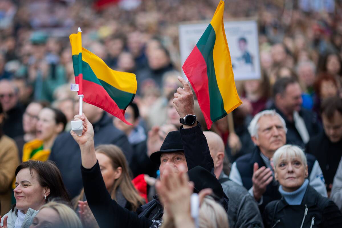 Vilniaus Katedros aikštėje surengta protesto akcija „Šalin rankas nuo laisvo žodžio“