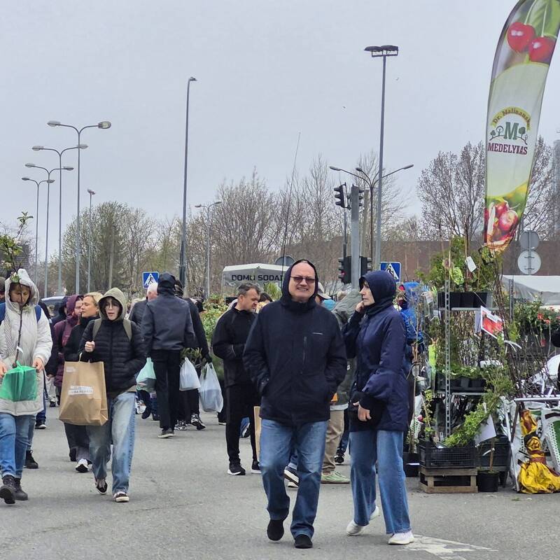 Bagažinių turguje – laimikių medžioklė