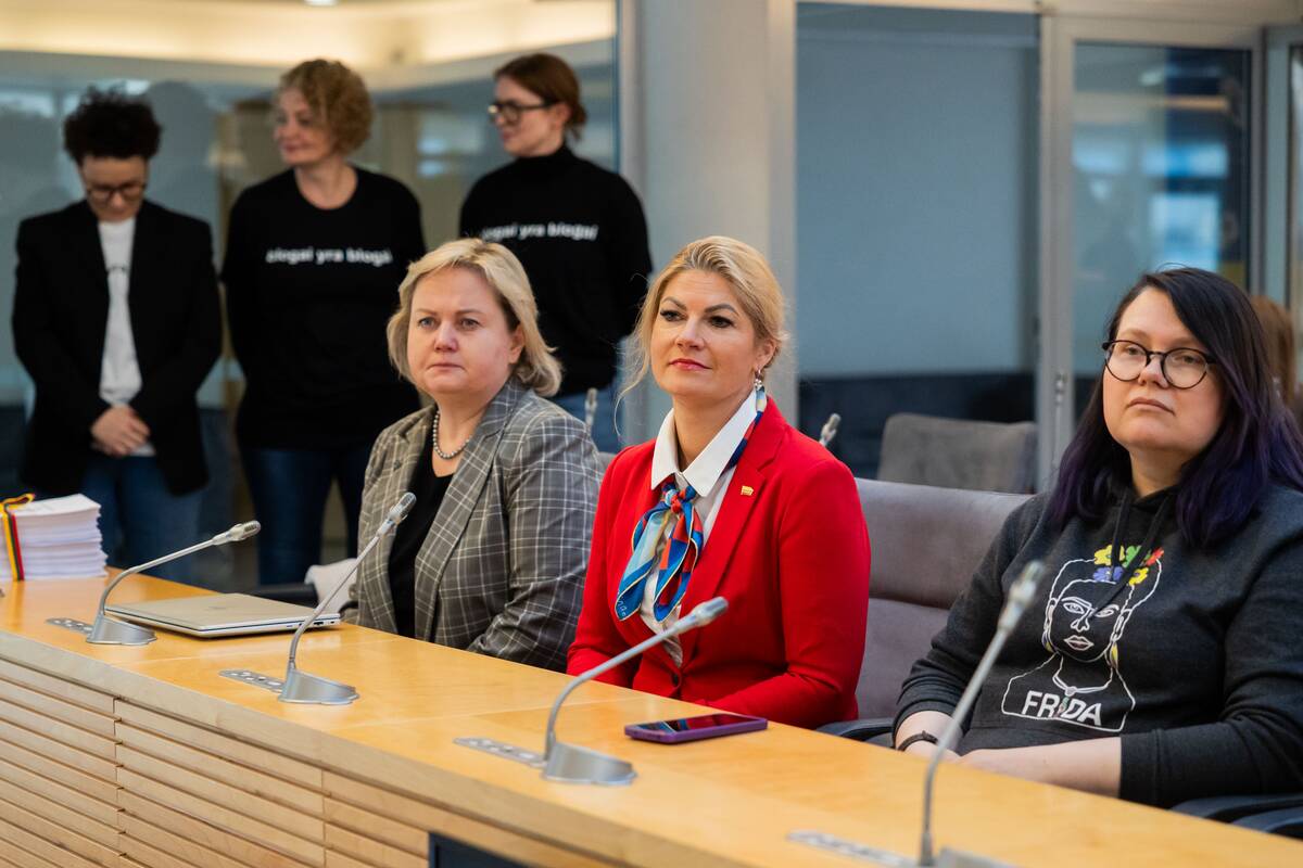 Spaudos konferencija „Balandis – seksualinio smurto prevencijos mėnuo“