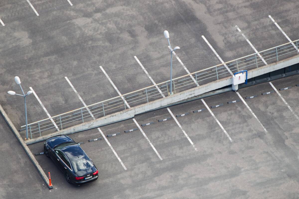 
<span>Sostinėje atidaryta nauja 101 vietą turinti automobilių stovėjimo aikštelė</span>
