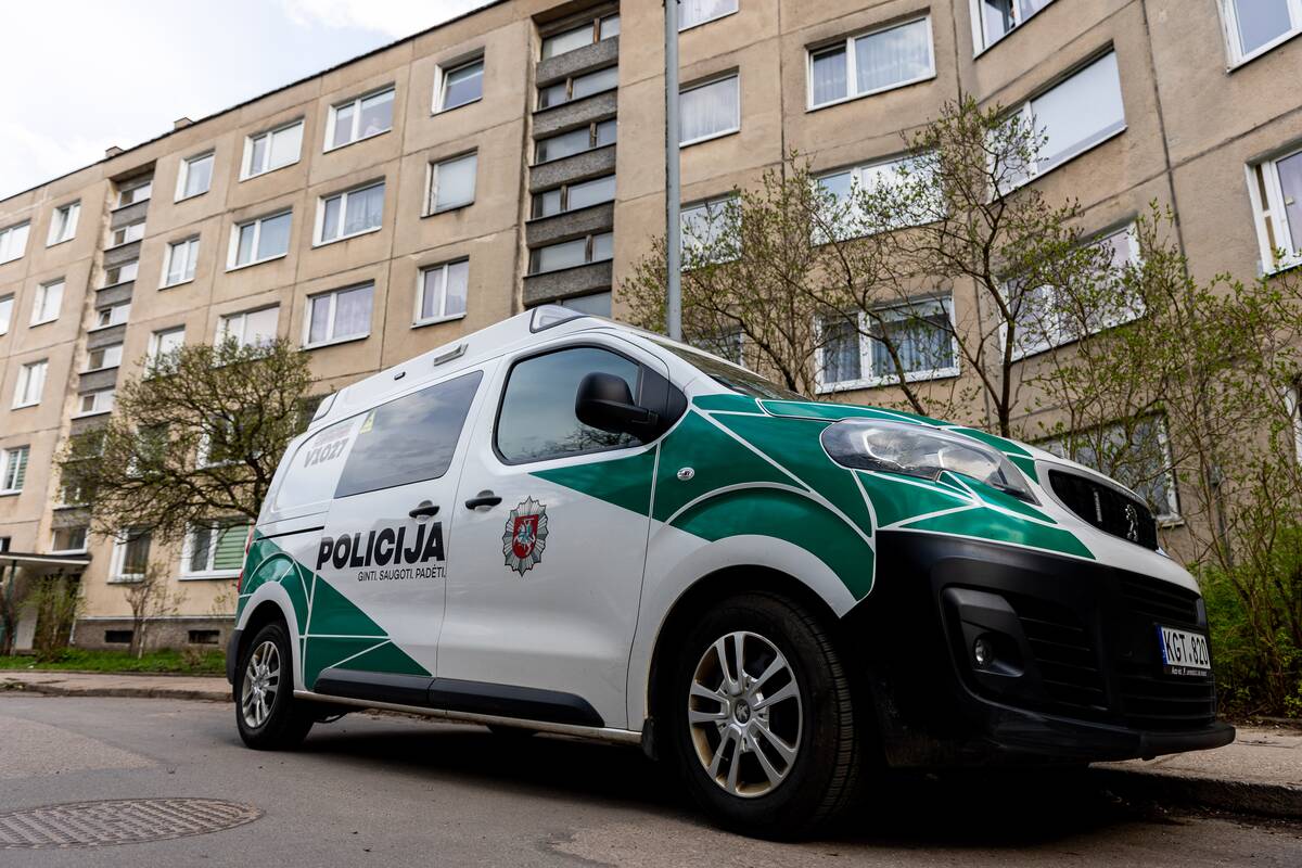 
<span>Per Velykas dingusio 13-mečio paieškų atomazga – po 2 parų rastas pas kaimynystėje gyvenantį draugą</span>
