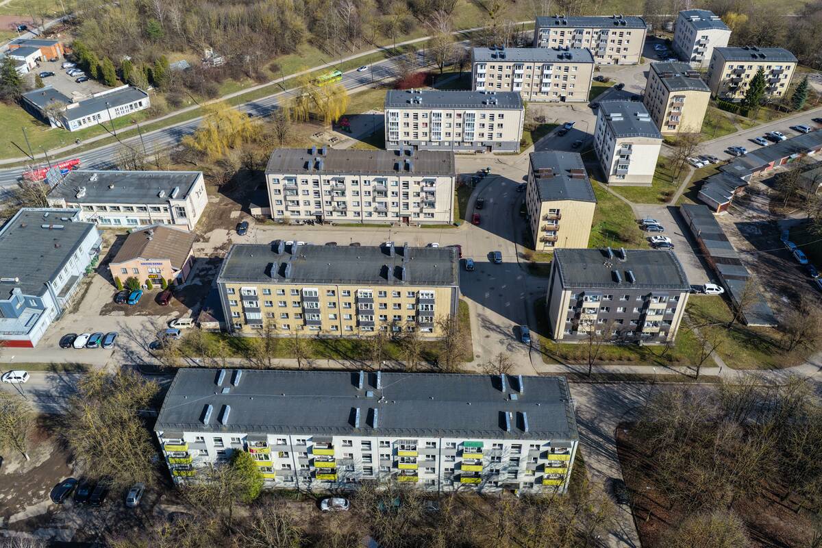 Renovacija: KBŪ, suprasdamas žmonių poreikius, nesikrato pareigos padėti modernizuojant namus ir pretenduojant į valstybės paramą.