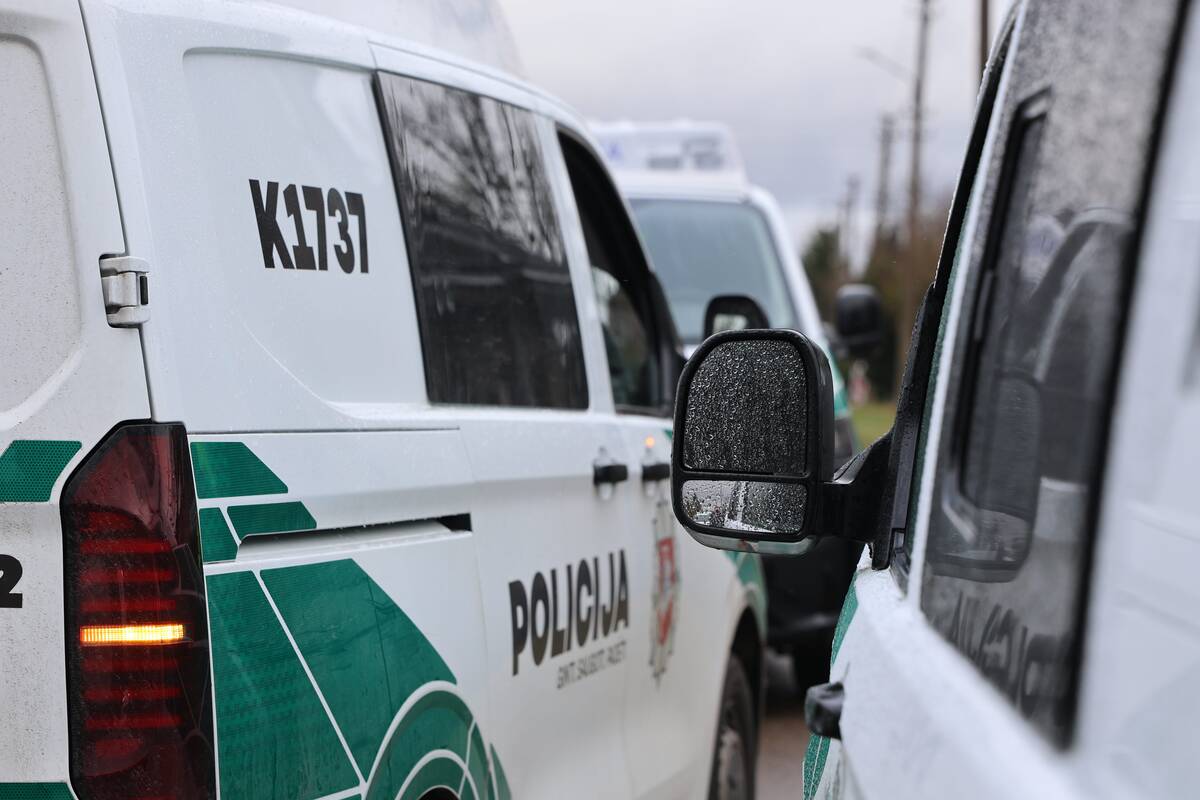 Po grėsmingo pranešimo į Sargėnus lėkė „Aras“