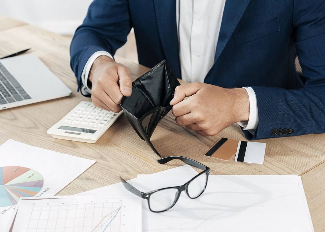 
<span>Kas penkta pernai bankrotą pradėjusi įmonė veikė prekybos sektoriuje</span>
