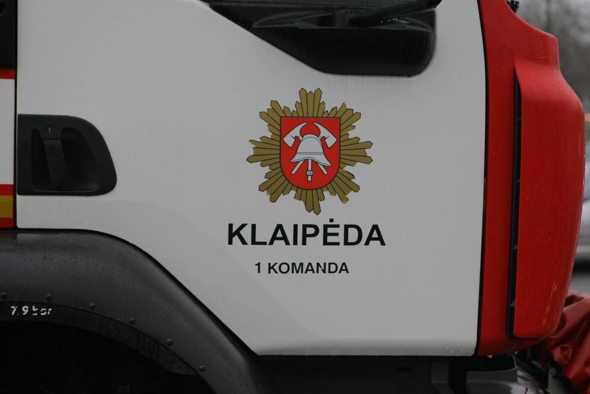 
<span>Gaisras uostamiestyje pasiglemžė sandėliuke saugomus daiktus</span>

