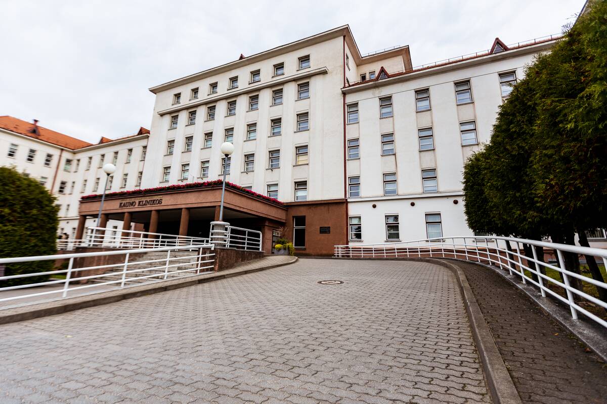 Tvarka: Klinikų atstovai nurodė, kad pagal galiojančią tvarką taksi į teritoriją paprastai neįleidžiami.