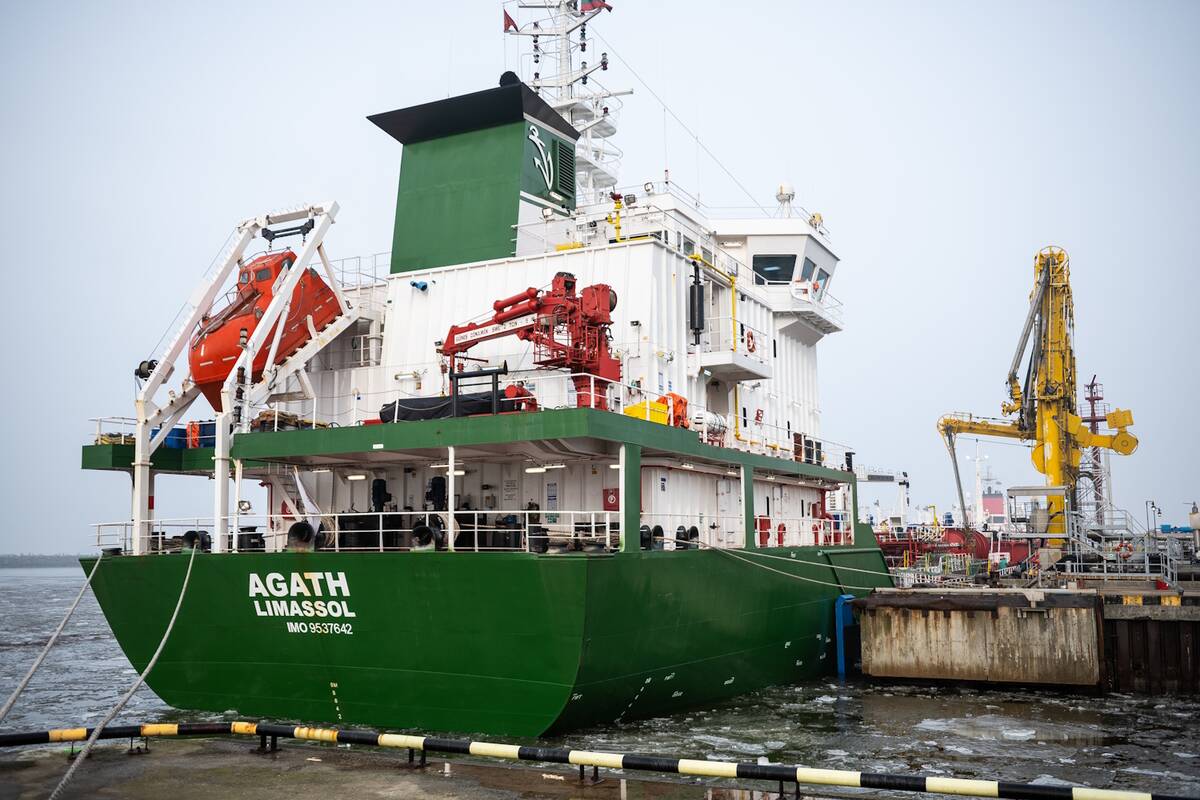 Naujovė: Klaipėdoje esančiame skystųjų energijos produktų terminale metanolio krovai pritaikyta viena 10 tūkst. kubinių metrų talpykla su visa reikiama įranga.