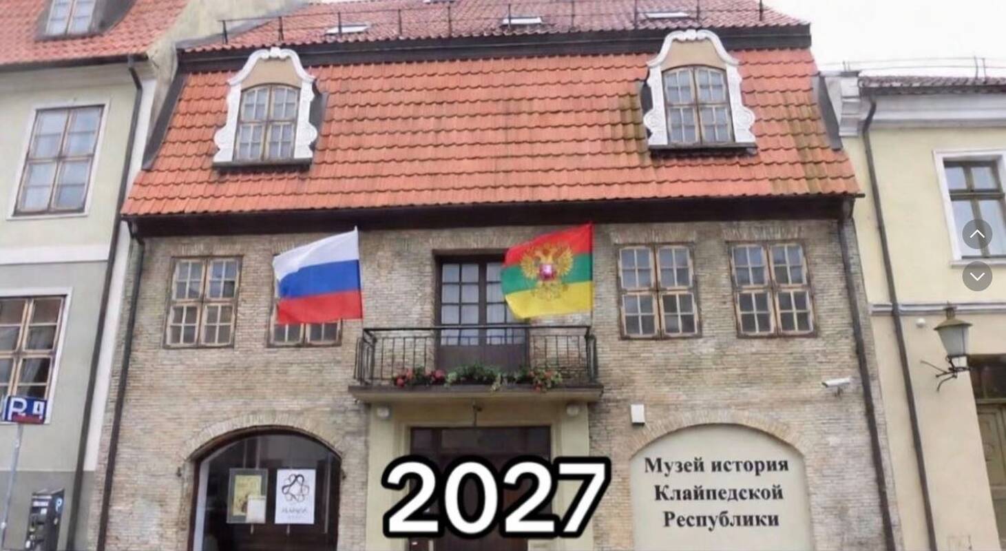 Siekis: prokremliškos jėgos socialiniuose tinkluose mėgina įtikinti klaipėdiečius, kad kitais metais uostamiestyje plevėsuos Rusijos vėliavos.
