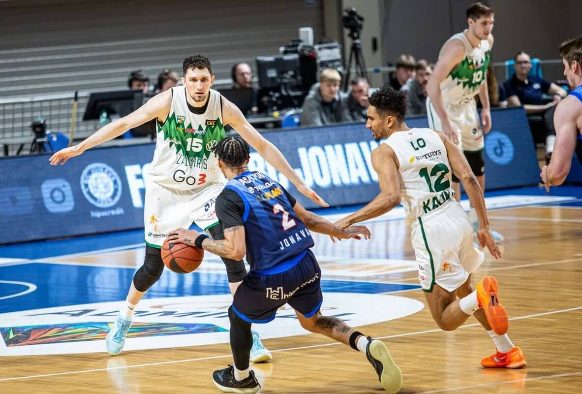 Statistika: svariausiai prie „Žalgirio“ pergalės Jonavoje prisidėjęs L. Birutis (Nr. 15) nepadarė nė vienos klaidos.