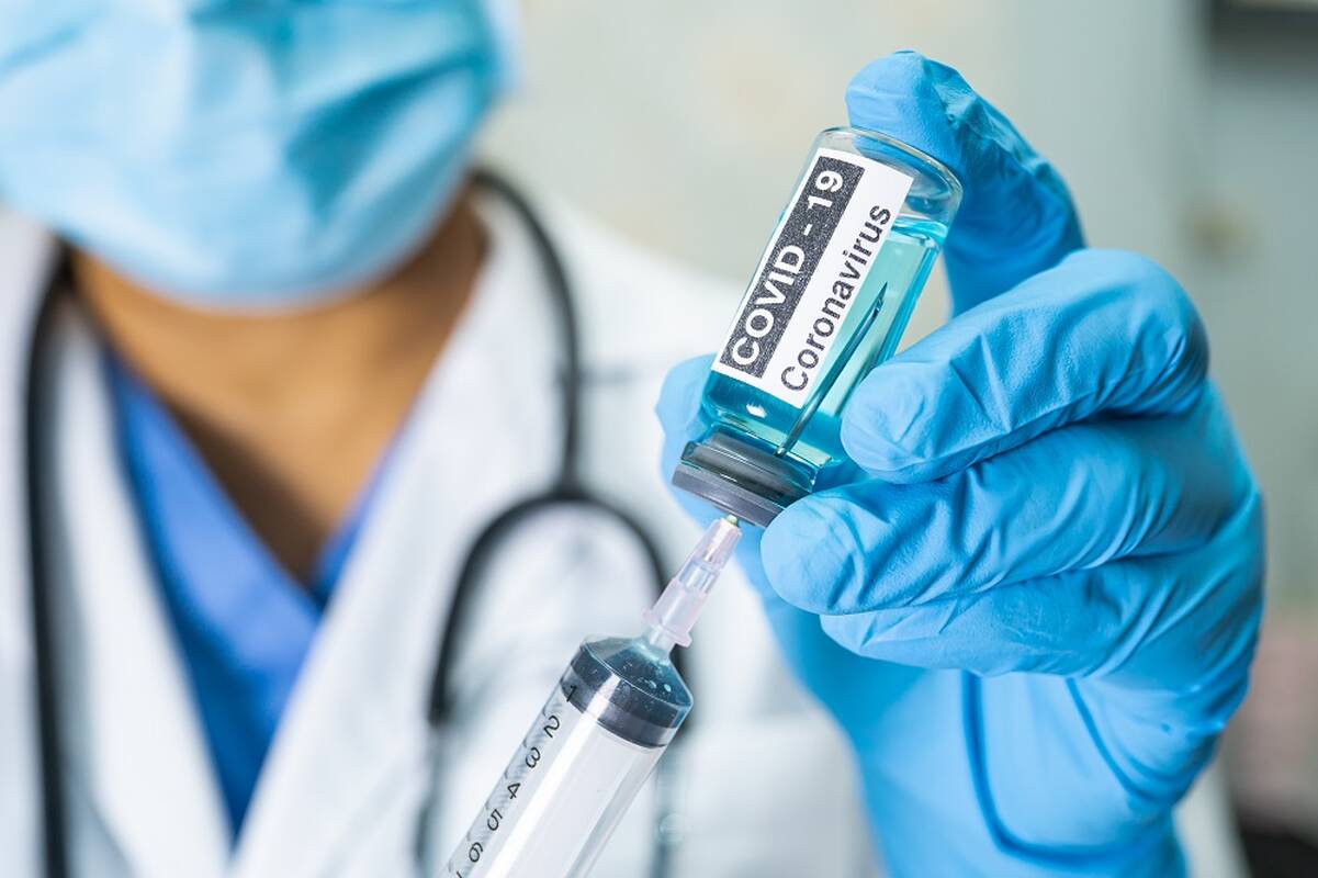 
<span>Lenkijai ir Rumunijai liepta sumokėti beveik 2 mlrd. eurų „Pfizer“ už COVID-19 vakcinas</span>
