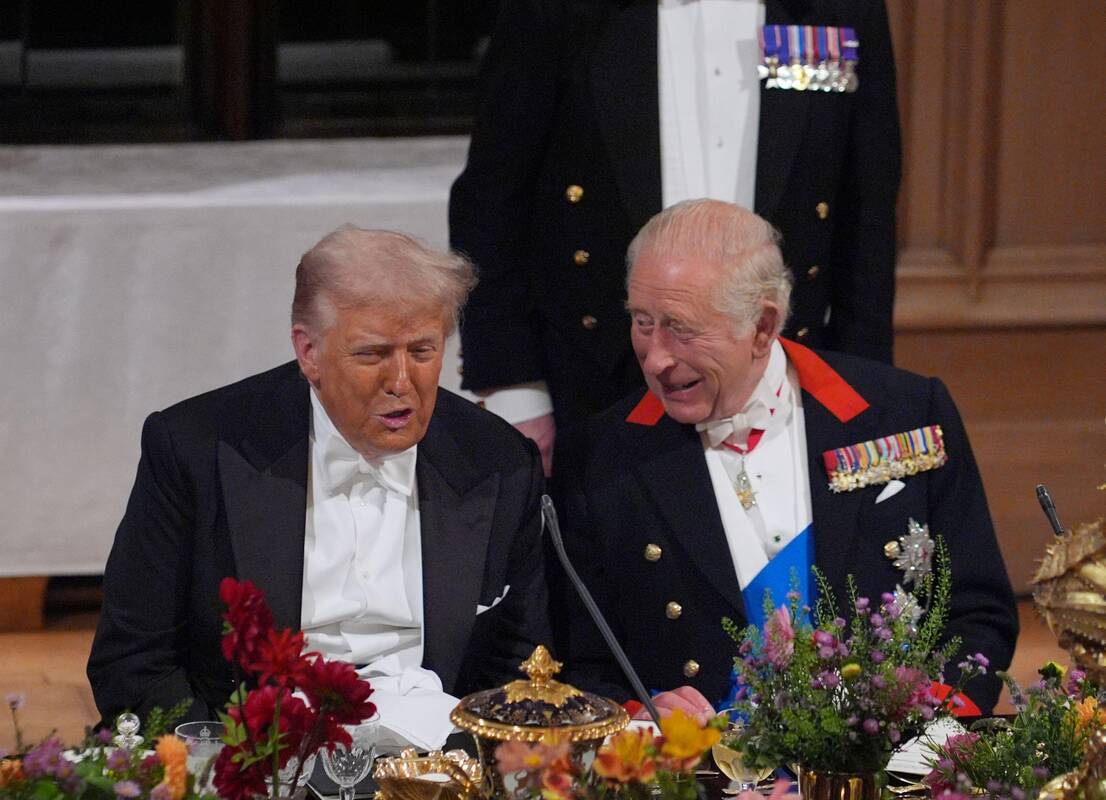 
<span>BBC: Donaldas Trumpas teigia, kad JK karaliaus vizitas gali pataisyti šalių santykius</span>
