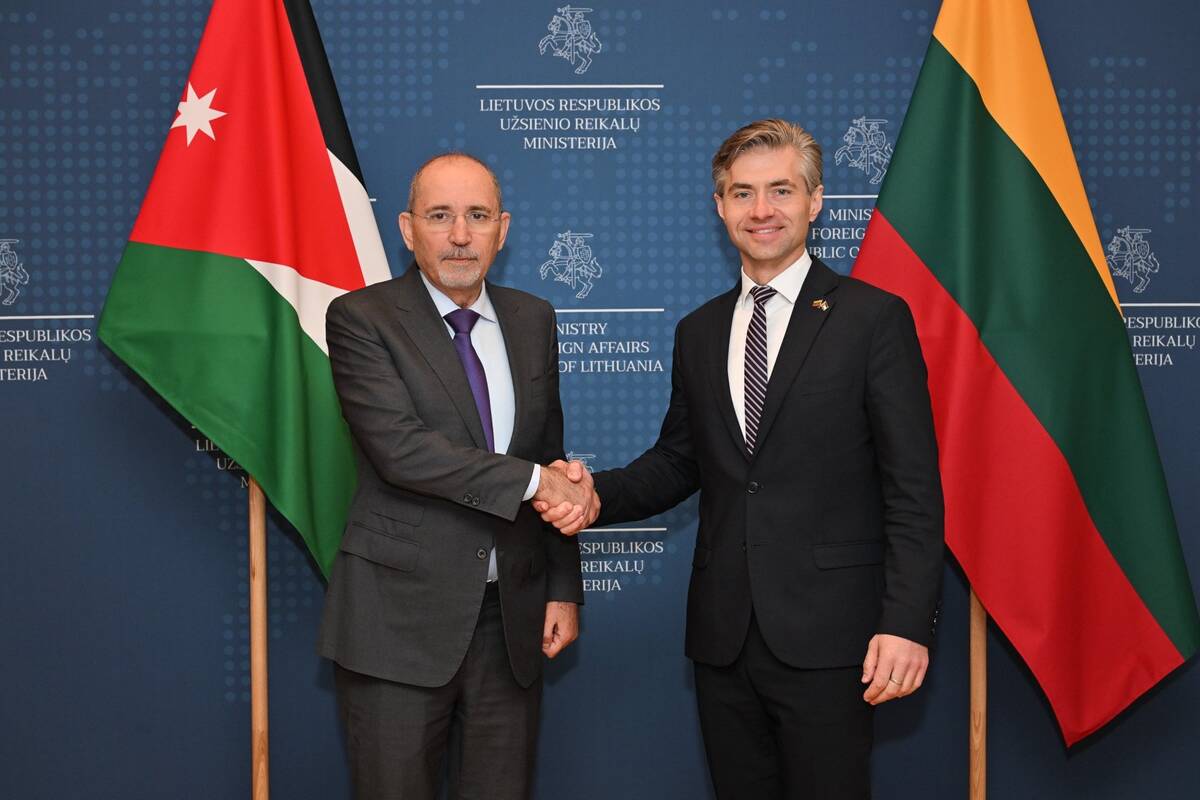 
<span>Su Lietuvoje pirmąkart viešinčiu Jordanijos kolega susitikęs Budrys: istorinis momentas</span>
