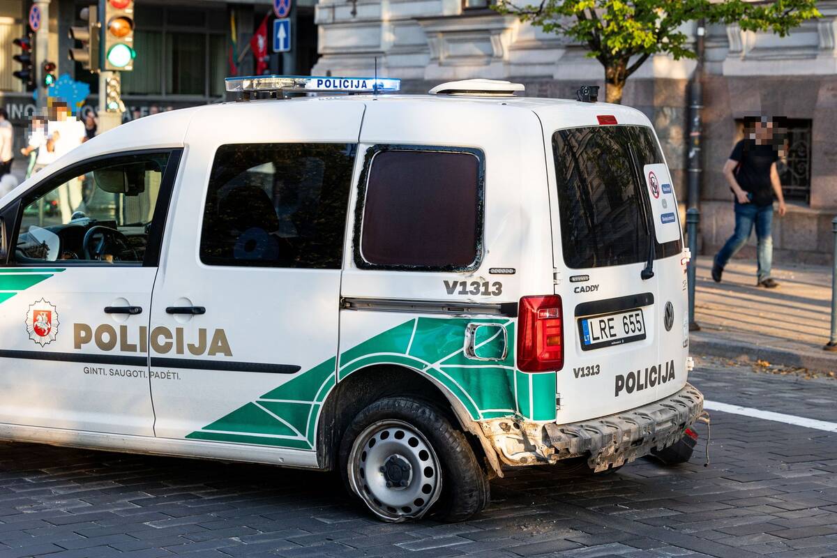 
<span>Po pranešimo apie užminuotą mokyklą – nemalonumai paaugliui</span>
