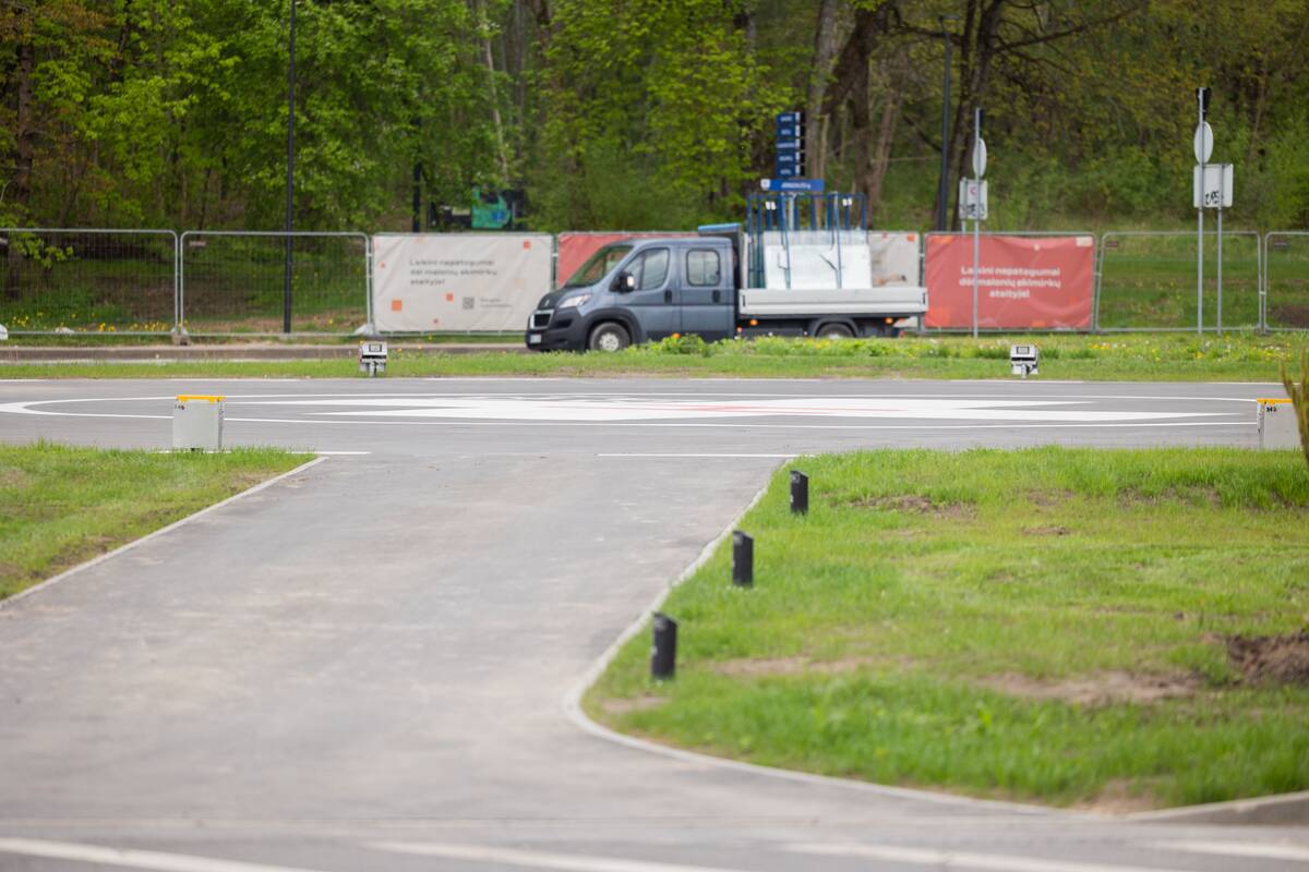 Sraigtasparnių nusileidimo aikštelės Santariškių žiede atidarymas