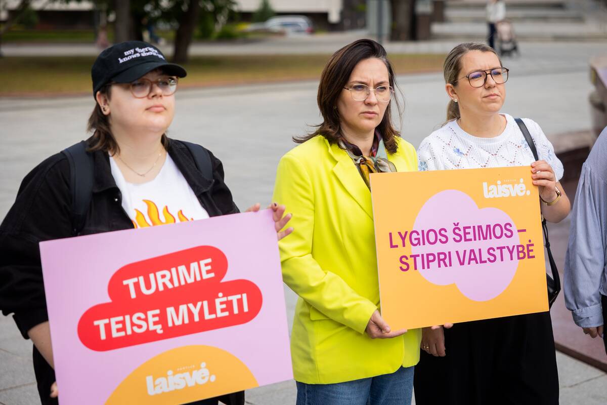 Laisvės partijos organizuojama akcija „Meilė nugalės“