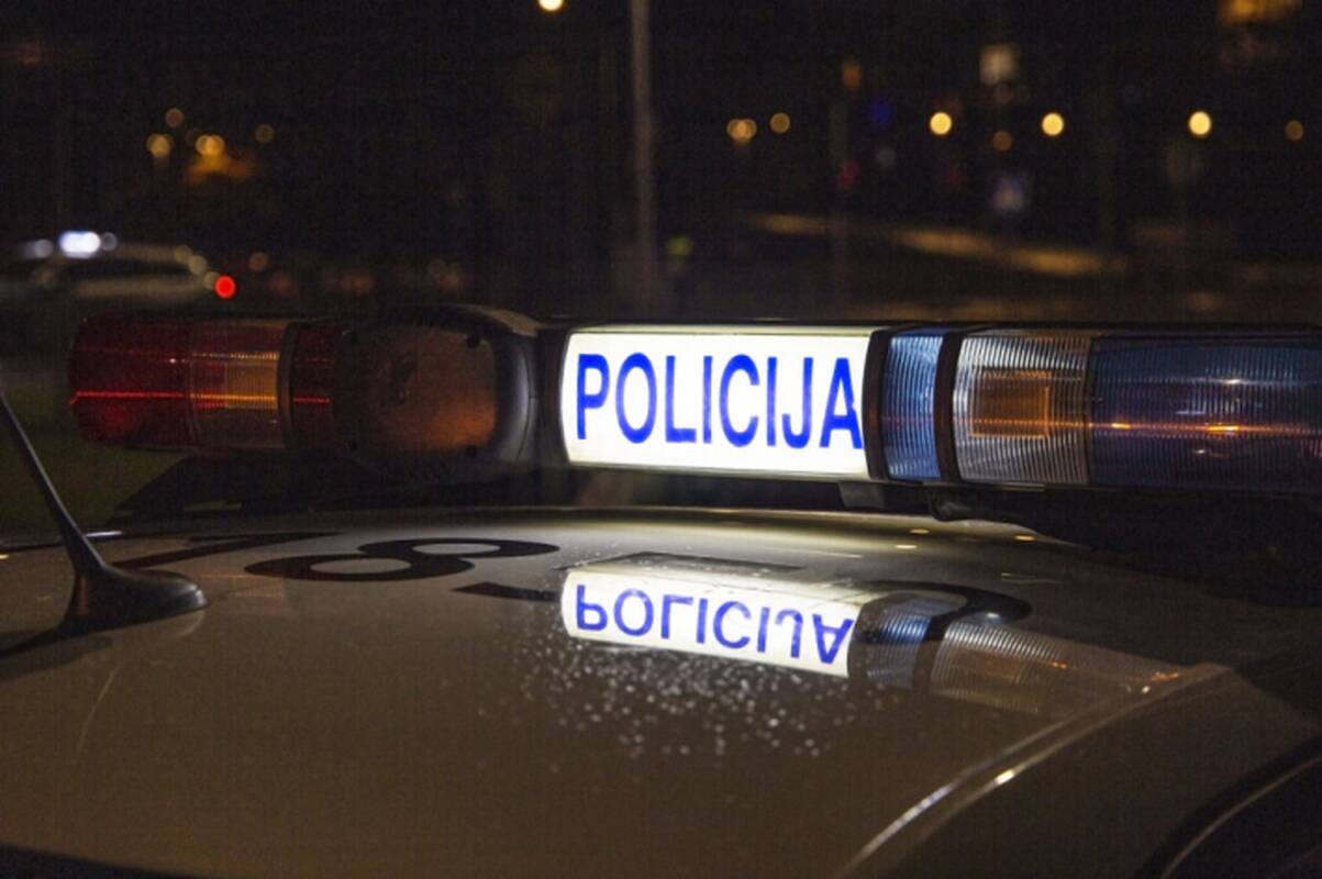 Policija