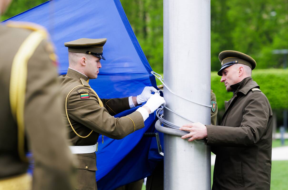 Iškilminga ES vėliavos pakėlimo ceremonija Lukiškių aikštėje