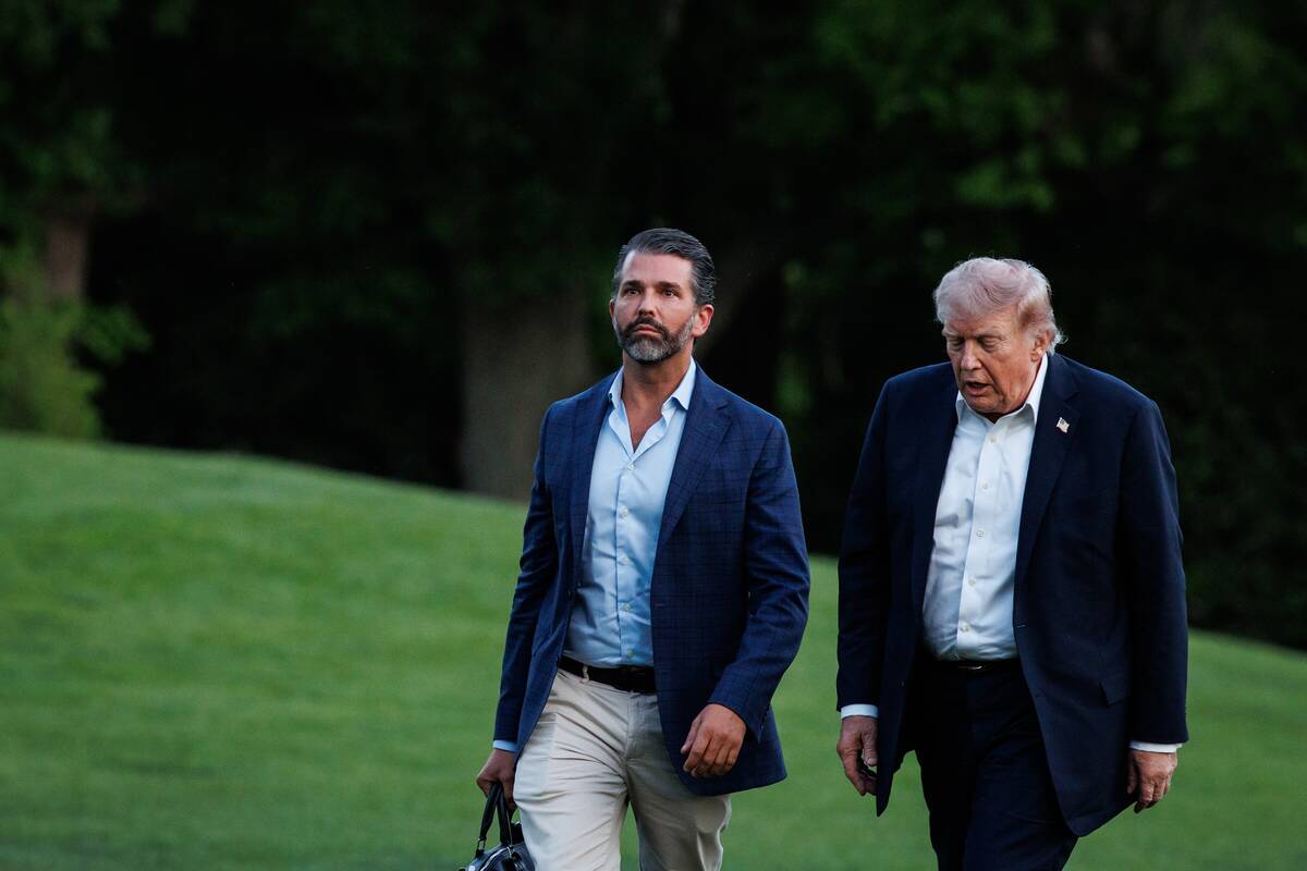 Donaldas Trumpas ir jo sūnus Donaldas Trumpas jaunesnysis