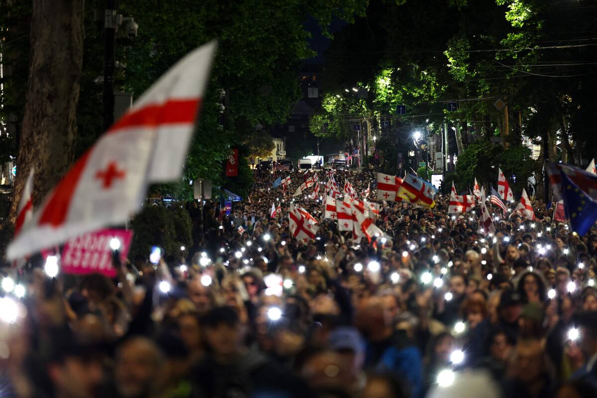 
<span>Sakartvelo nepriklausomybės dieną tūkstančiai žmonių mitingavo už narystę ES</span>
