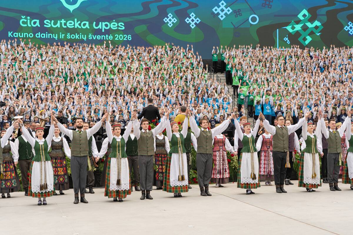 Kauno Dainų slėnį užliejo dainos ir šokiai