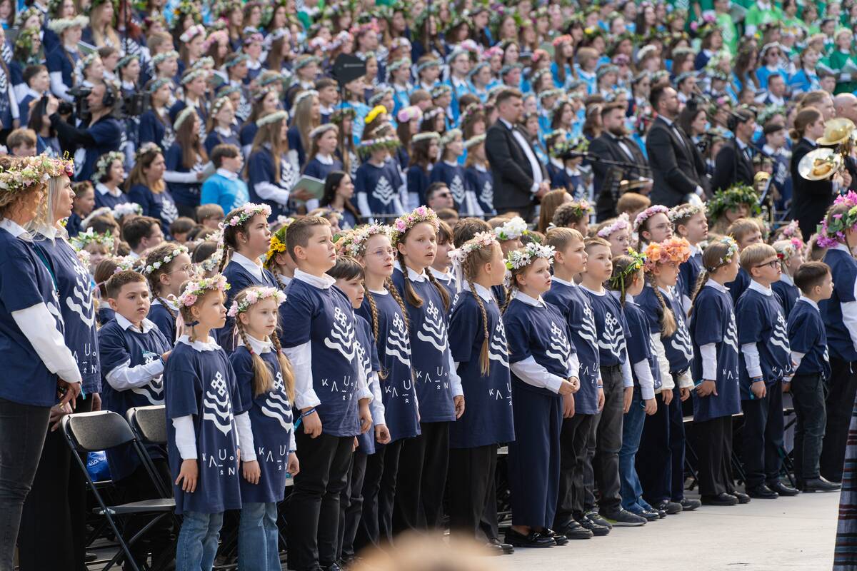 Kauno Dainų slėnį užliejo dainos ir šokiai