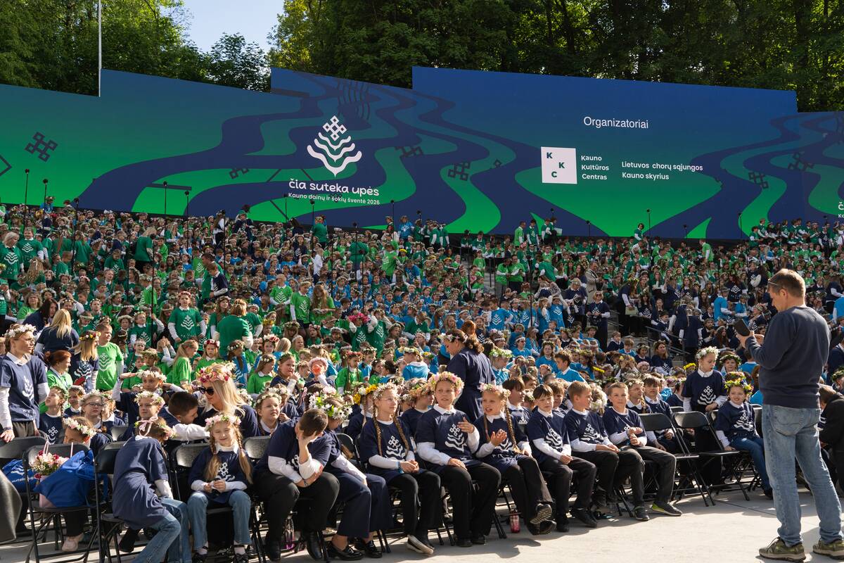 Kauno Dainų slėnį užliejo dainos ir šokiai