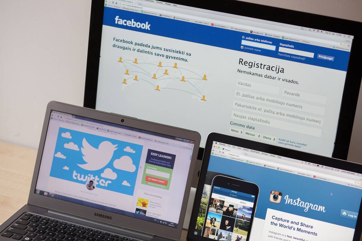 
<span>Vyriausybė – už privalomus reikalavimus socialinių tinklų paslaugų teikėjams</span>
