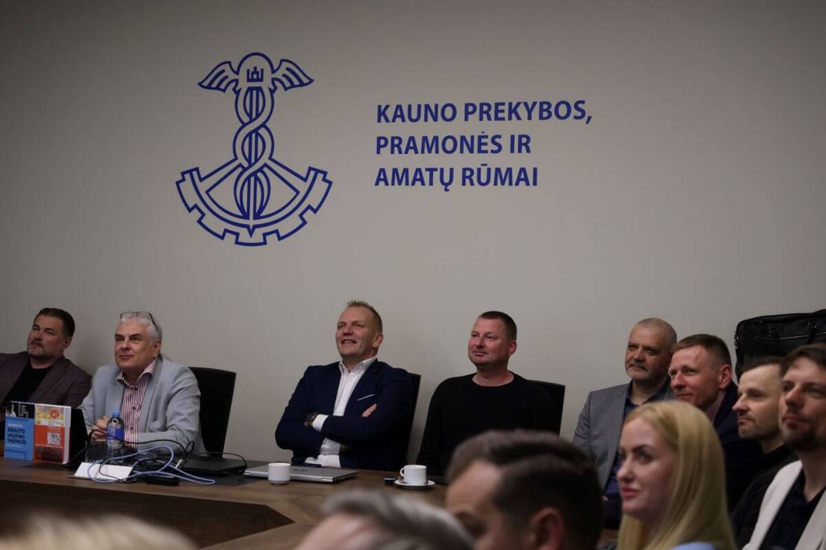 
<span>Tiekimo grandinės vadovų klubo susitikime – dėmesys atspariai ir antitrapiai tiekimo grandinei</span>
