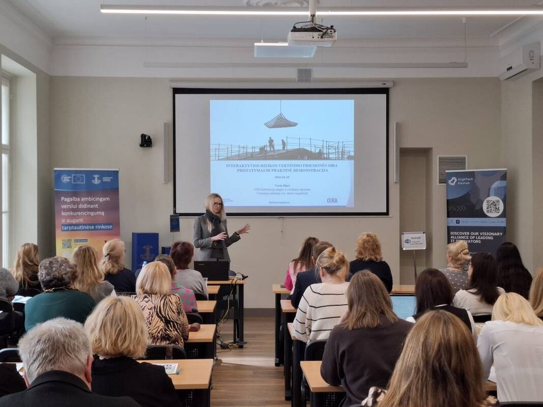
<span>Profesinės rizikos vertinimas. Interaktyvi rizikos vertinimo priemonė OiRA</span>
