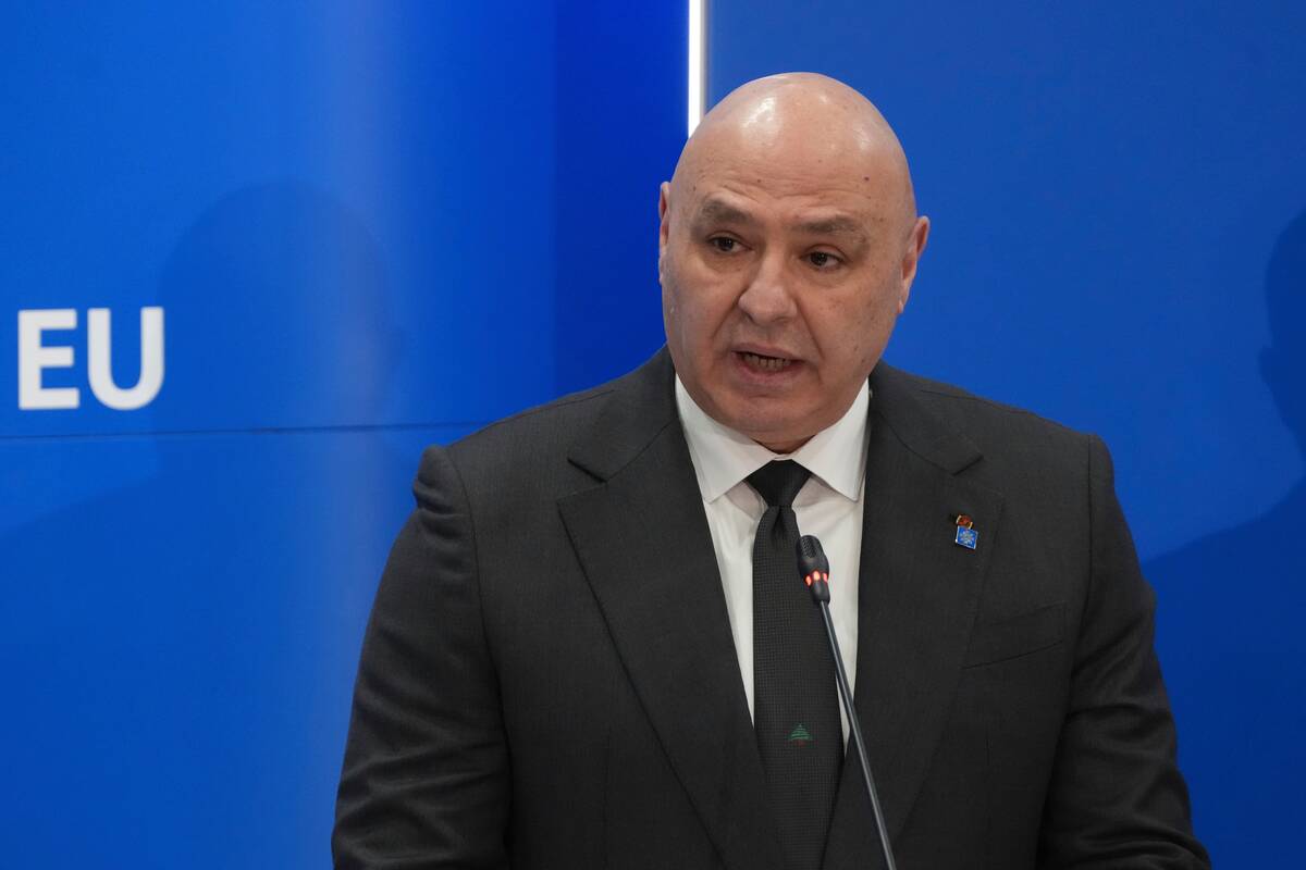 
<span>Libano prezidentas: Izraelio pasitraukimas yra nediskutuotinas reikalavimas</span>
