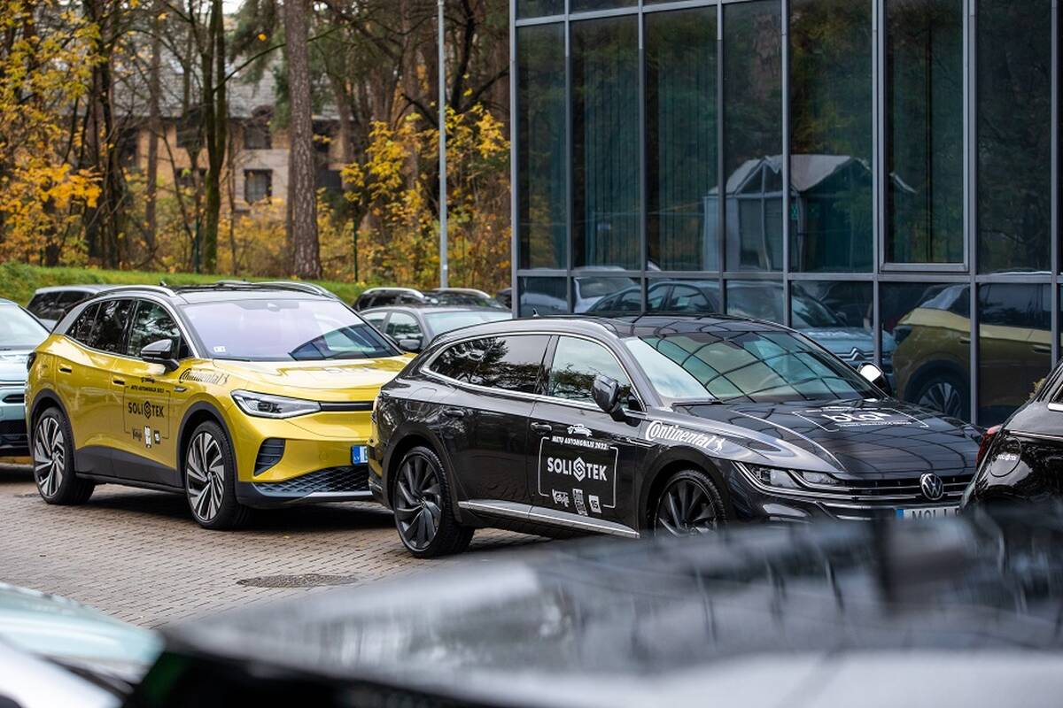 
<span>Naujų lengvųjų automobilių rinka atsigauna: kokios markės populiariausios?</span>
