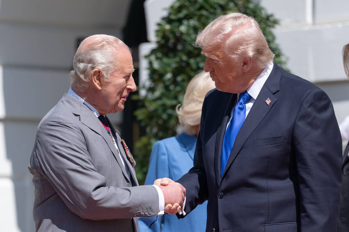 
<span>Pagerbdamas karalių, Donaldas Trumpas atšaukia muitus škotiškam viskiui</span>
