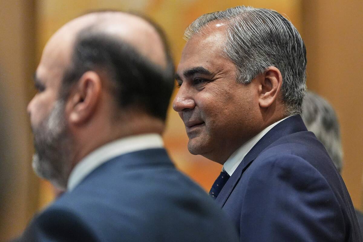 
<span>Pakistano ministras atvyko į Teheraną siekdamas palengvinti JAV ir Irano taikos derybas</span>
