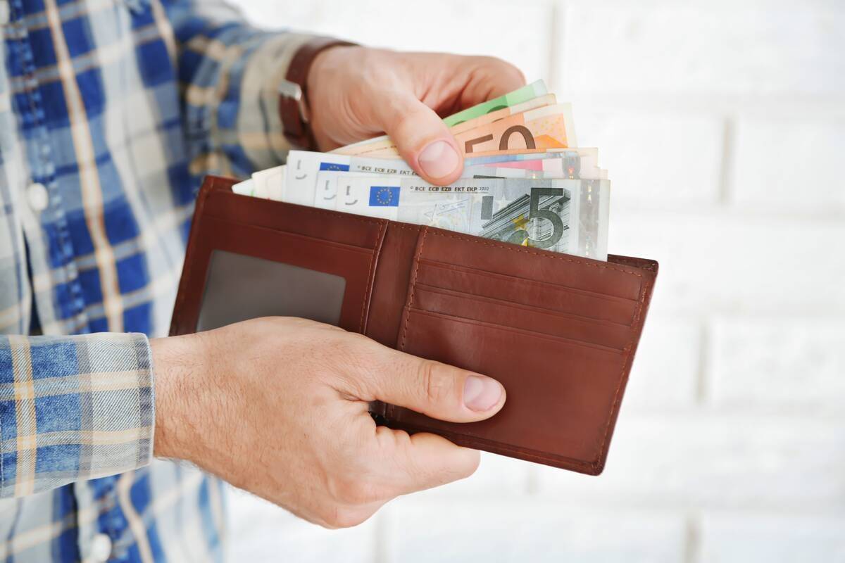 
<span>„Creditinfo Lietuva“: gyventojams atgavus pensijų lėšas grąžintų paskolų kiekis išaugo 50 proc.</span>
