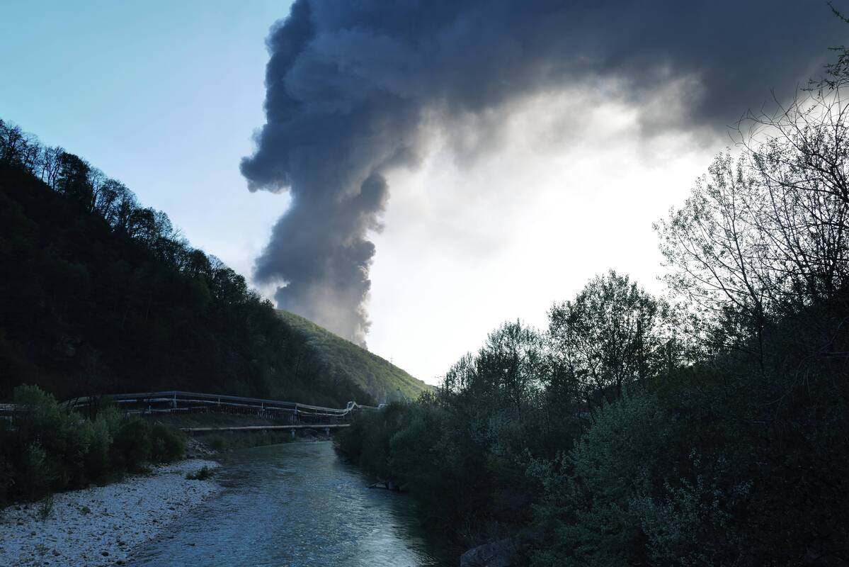 
<span>Rusijos Tuapsės jūrų terminalui vėl smogta dronais</span>
