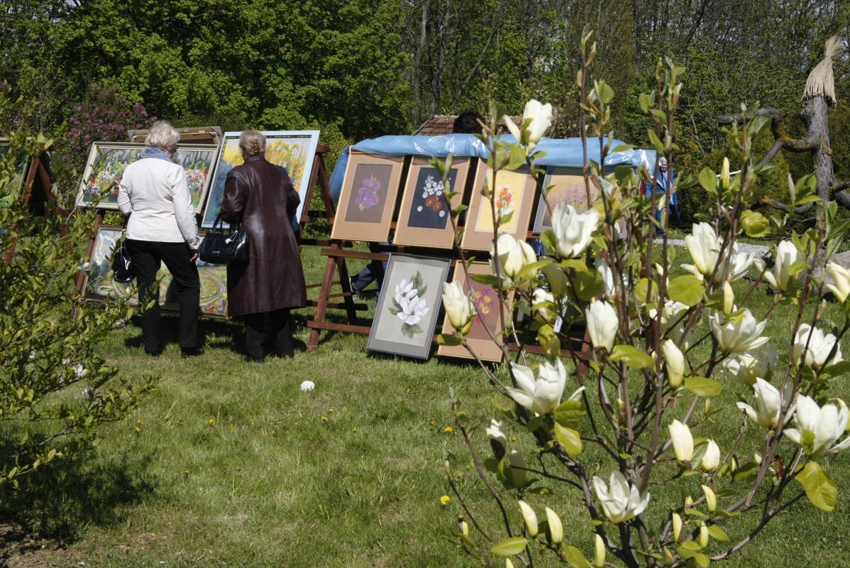 Tradicija: renginys „Pavasario alasas“ yra skirtas Tarptautinei žavėjimosi augalais dienai.
