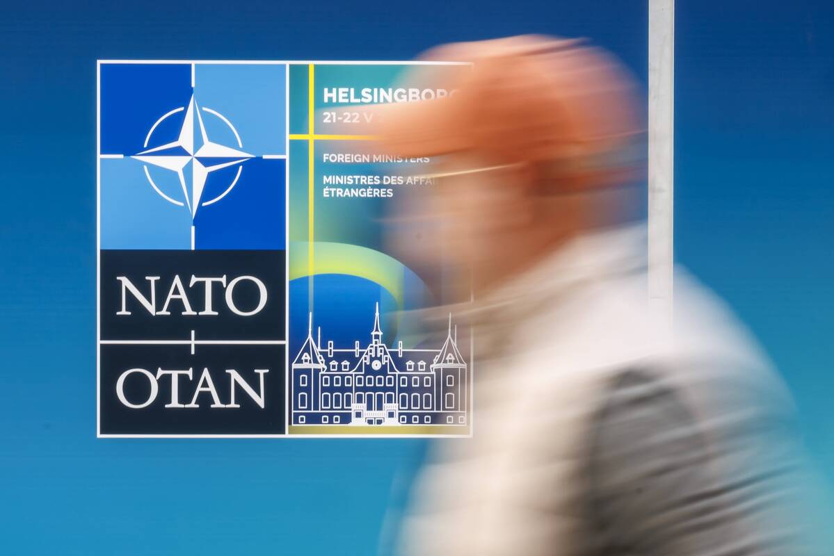 
<span>NATO narės nepritarė pasiūlymui skirti po vienodą dalį BVP Ukrainai</span>
