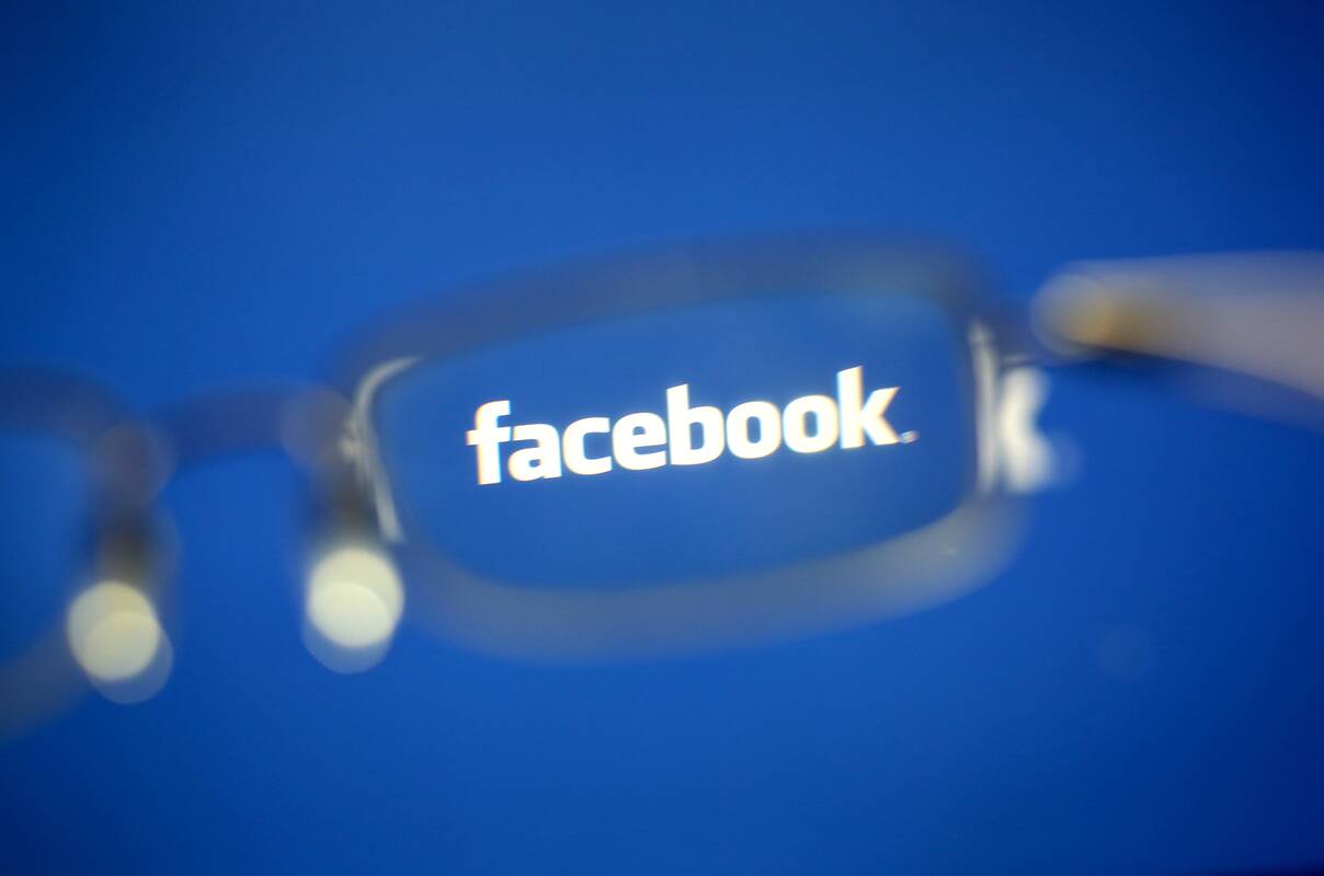 
<span>Tyrimas: „Facebook“ veikia organizuotas propagandos tinklas, pagrindinis jo veikėjas – Žemaitaitis</span>
