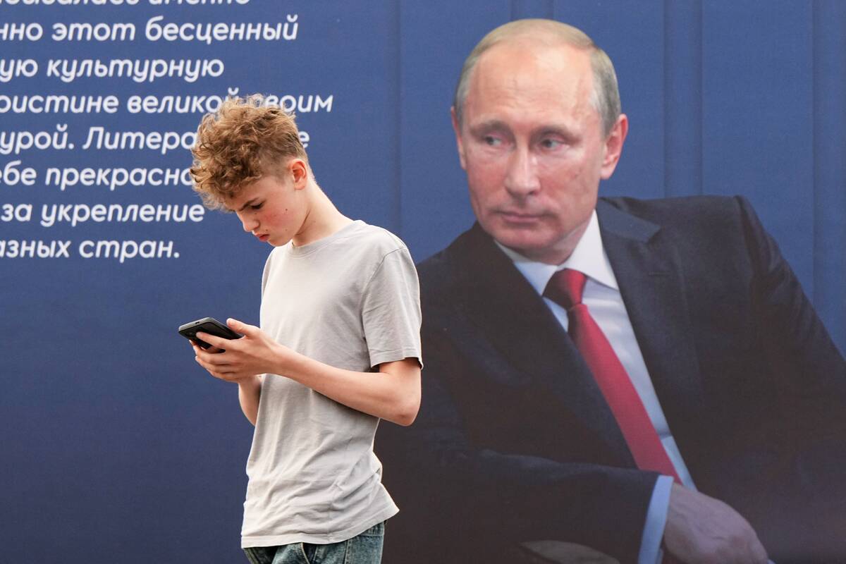 
<span>Sikorskis : Putinas gali pakeisti savo karo planus</span>
