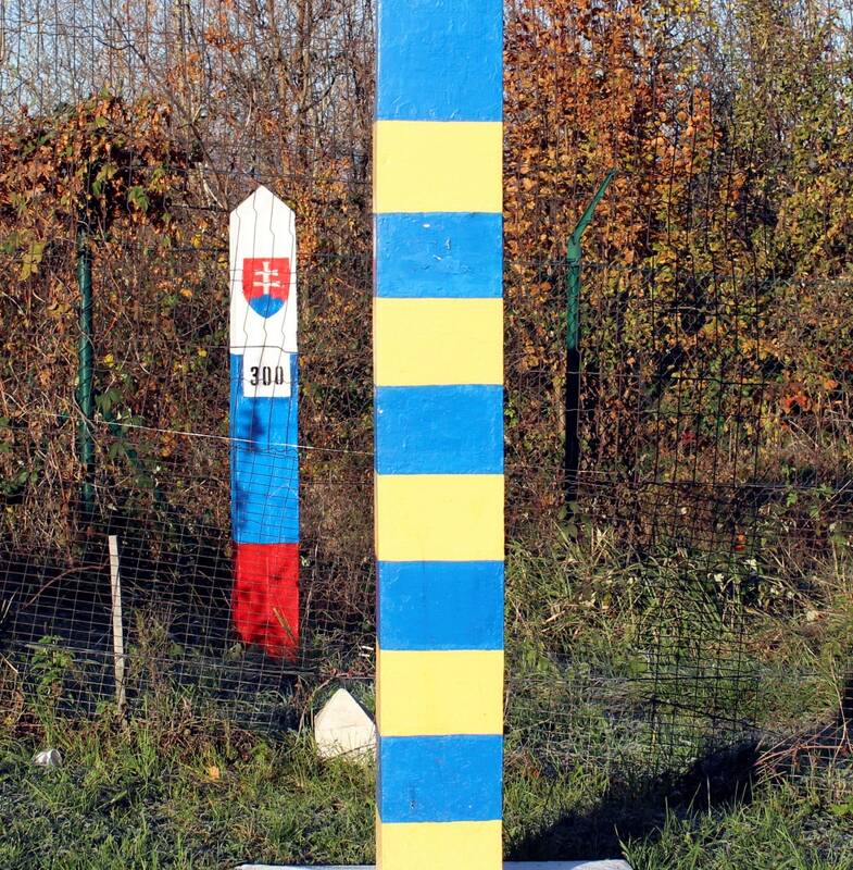 
<span>Slovakija saugumo sumetimais trumpam uždarė sieną su Ukraina</span>
