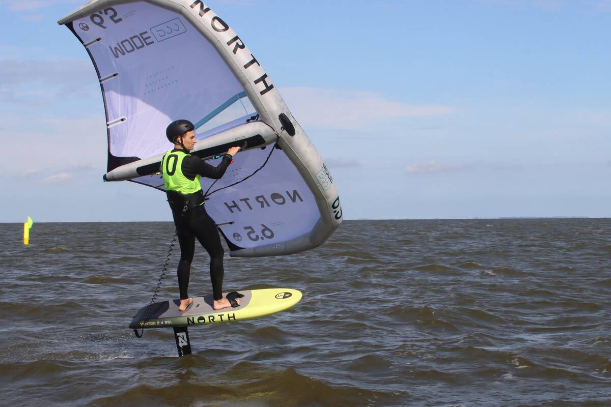 Nidoje – tradicinė 30-oji „Vėjas galvoje“ slalomo regata