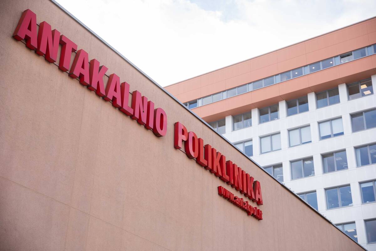 
<span>Antakalnio poliklinika perspėja: sukčiai apsimeta darbuotojais</span>
