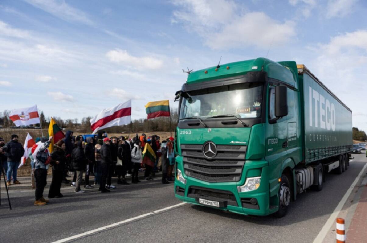 
<span>Apklausa: daugiau nei kas trečias gyventojas pasisako už kai kurių sankcijų Baltarusijai švelninimą</span>
