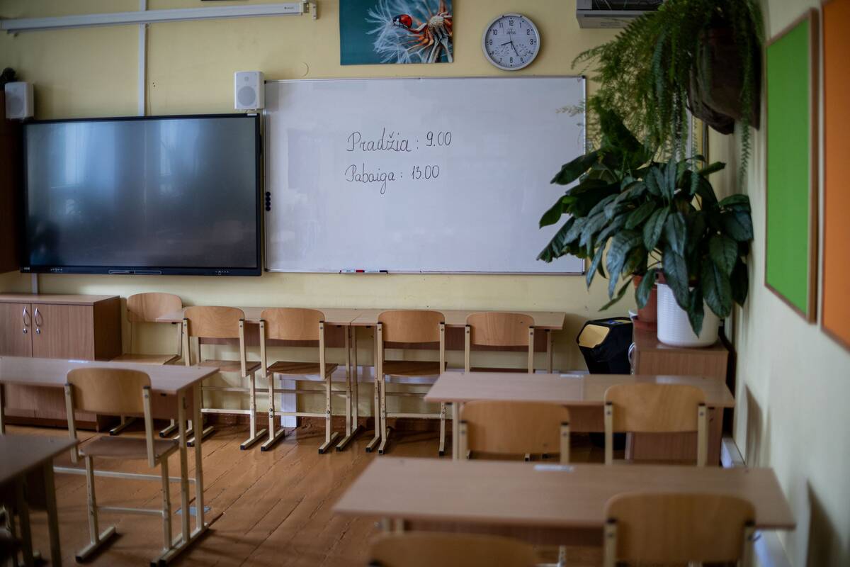 
<span>Ministrų kabinetas – už trijų brandos egzaminų reikalavimo atestatui gauti atšaukimą</span>
