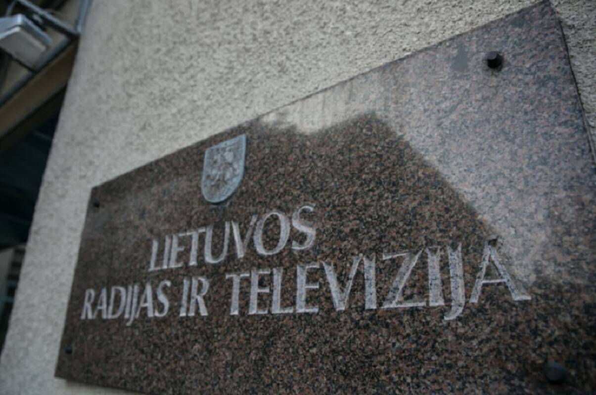 
<span>LRT šimtmečio proga nesveikino: prezidentas pasigedo kvietimo, premjerė rinkosi kitas formas</span>
