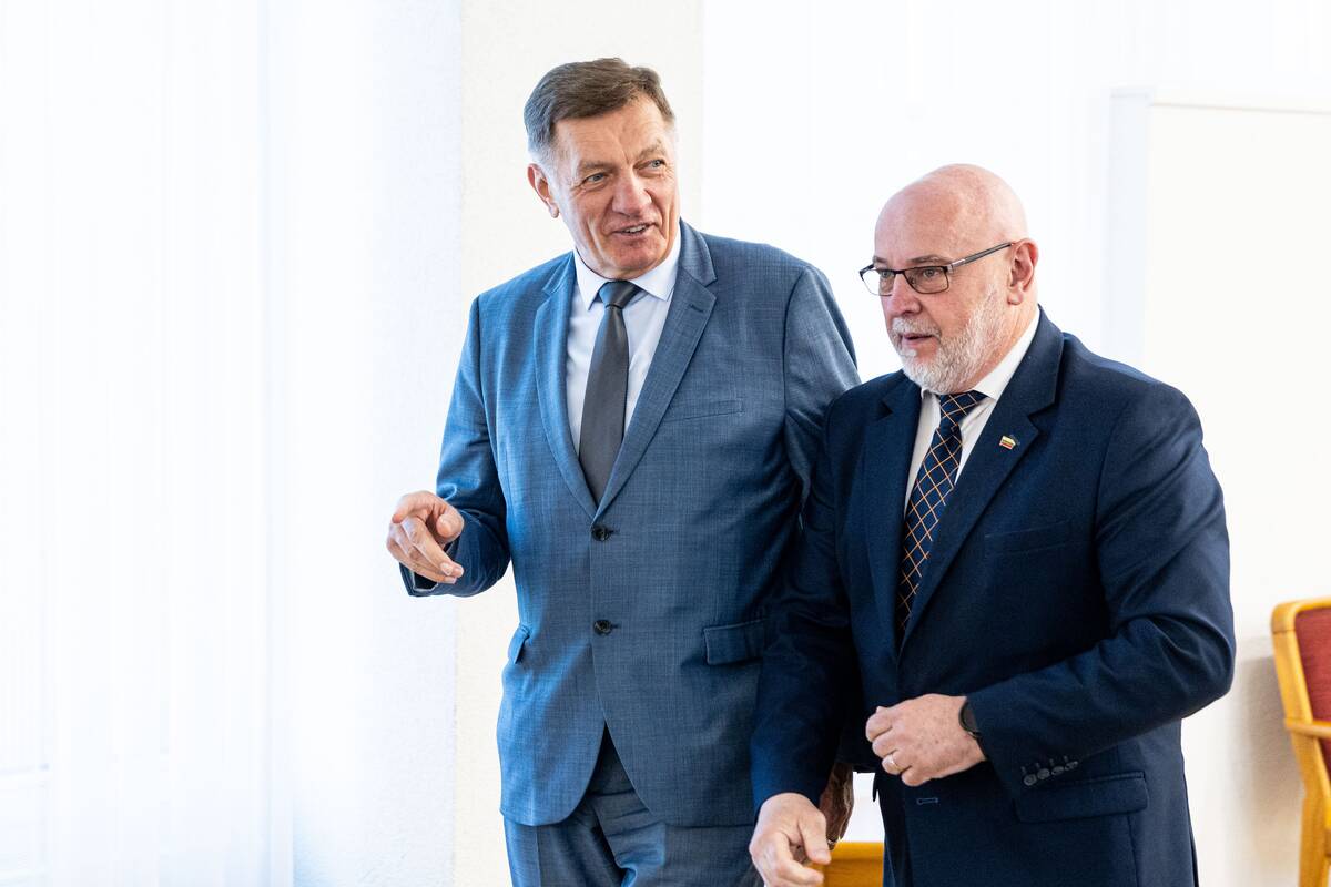 Socialdemokratai, demokratai, „valstiečiai“ pasirašė koalicijos sutartį