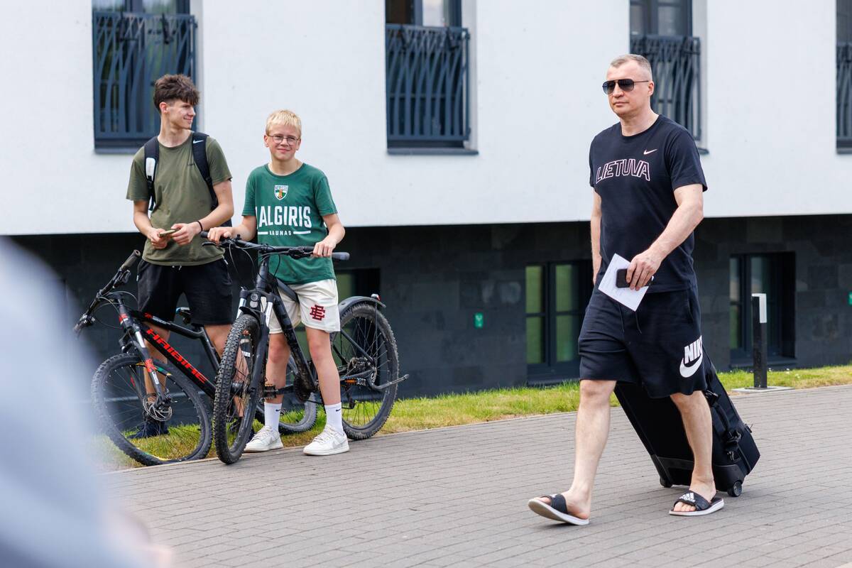 Lietuvos vyrų krepšinio rinktinė atvyko į stovyklą Birštone