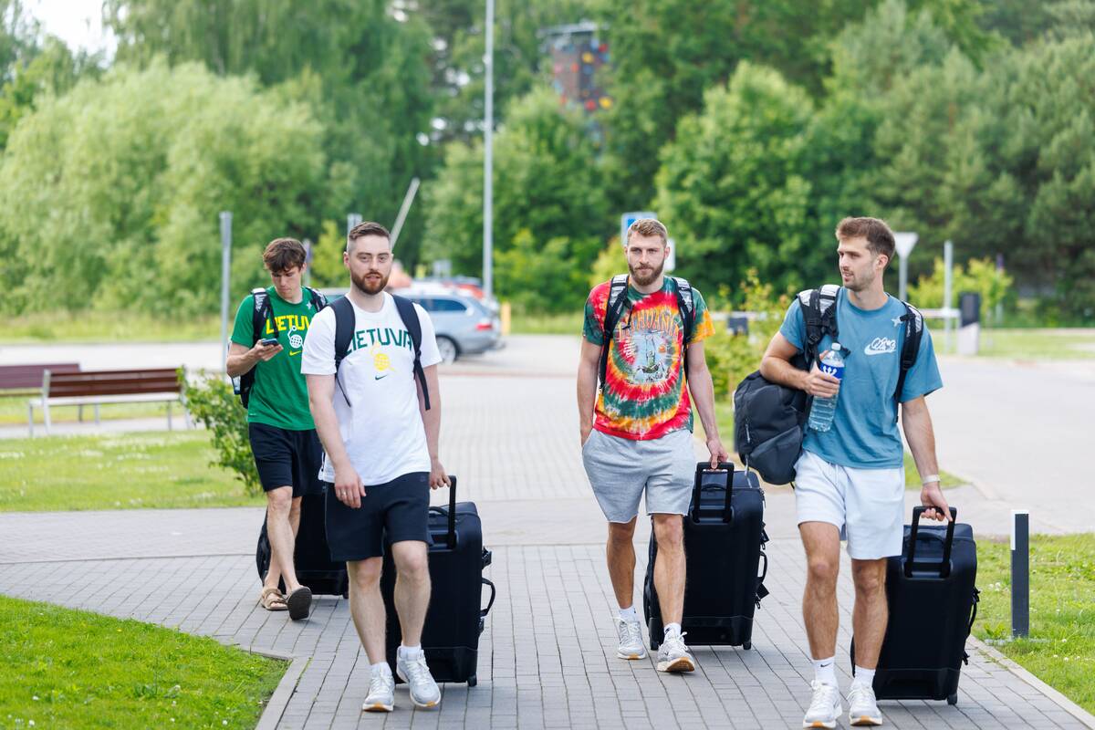 Lietuvos vyrų krepšinio rinktinė atvyko į stovyklą Birštone