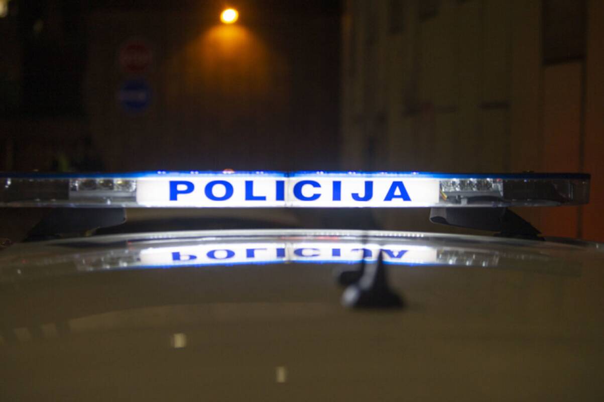 Policija